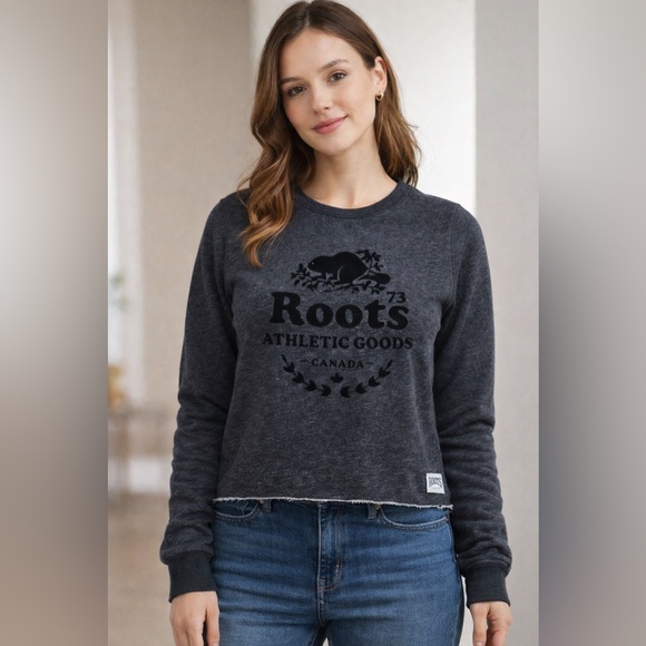 Roots Tops - Roots Women’s Original Crewneck Sweater - Size Small